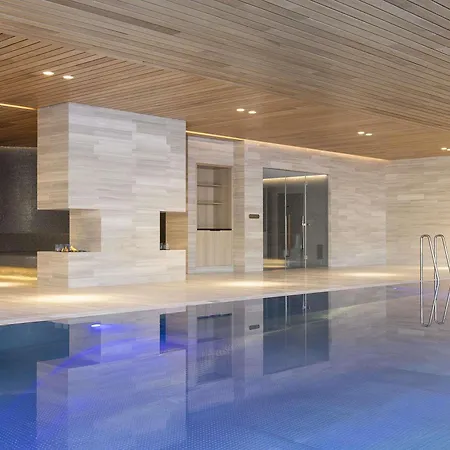 Fairmont Golden 5* プラハ