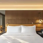 Fairmont Golden Hotel