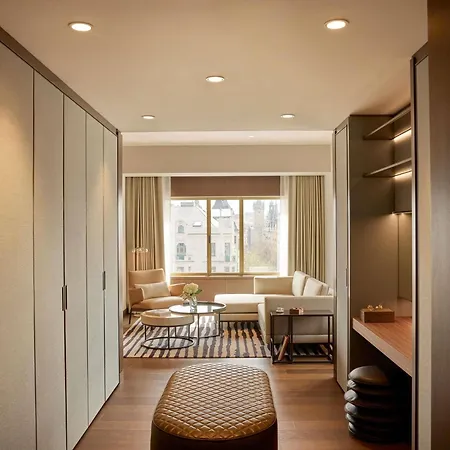 Fairmont Golden Hotel