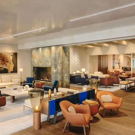 Fairmont Golden 5* Praga