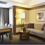 Fairmont Golden 호텔