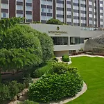 Fairmont Golden 5*
