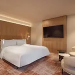 Hotel Fairmont Golden