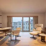 Fairmont Golden 酒店