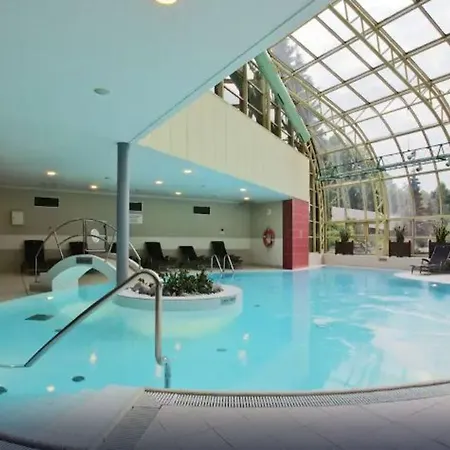 Hotel Fairmont Golden
