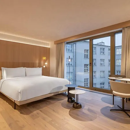 Fairmont Golden Πράγα