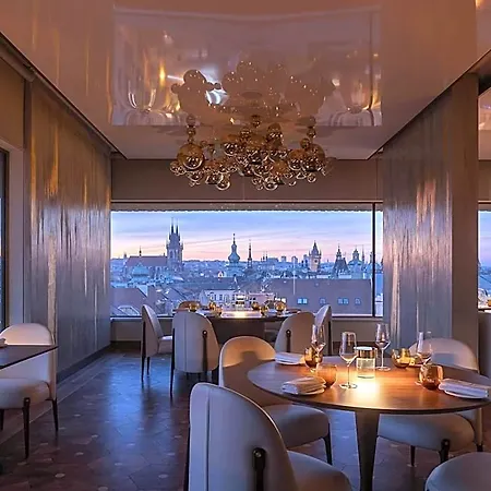 Hotel Fairmont Golden 5*