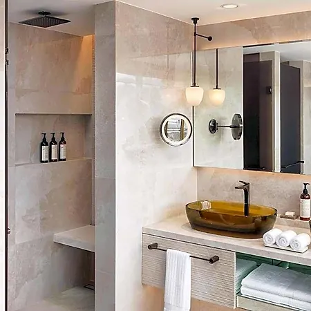Fairmont Golden 5* Prague