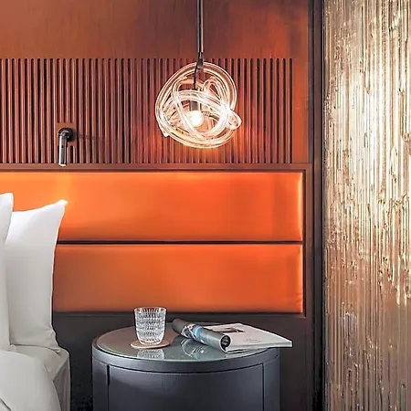 Fairmont Golden Hotel