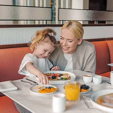 Fairmont Golden 5* Praag