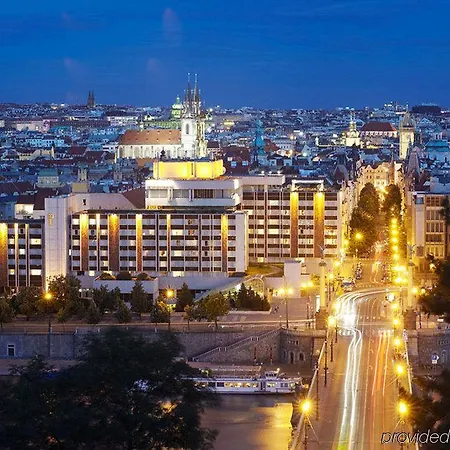 Hotel Fairmont Golden 5*