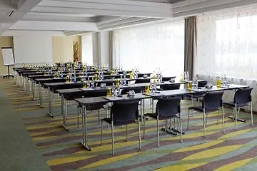 Hotel Fairmont Golden 5*