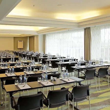 Fairmont Golden 5* Prague