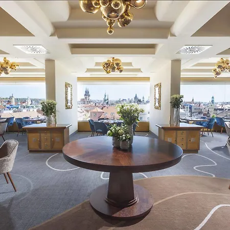 Fairmont Golden 5*