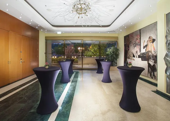 Hotell Fairmont Golden Prag