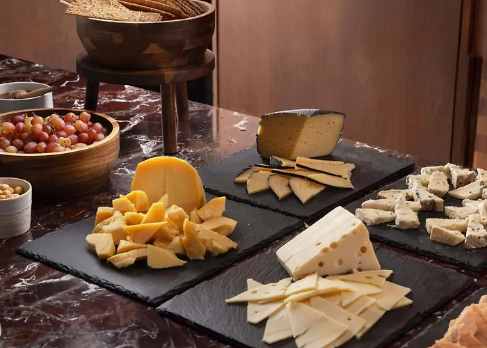 Fairmont Golden 호텔 5*