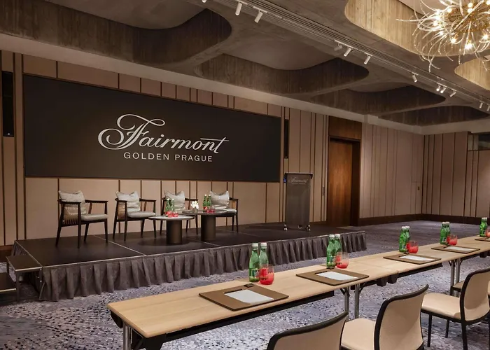فندق Fairmont Golden 5*