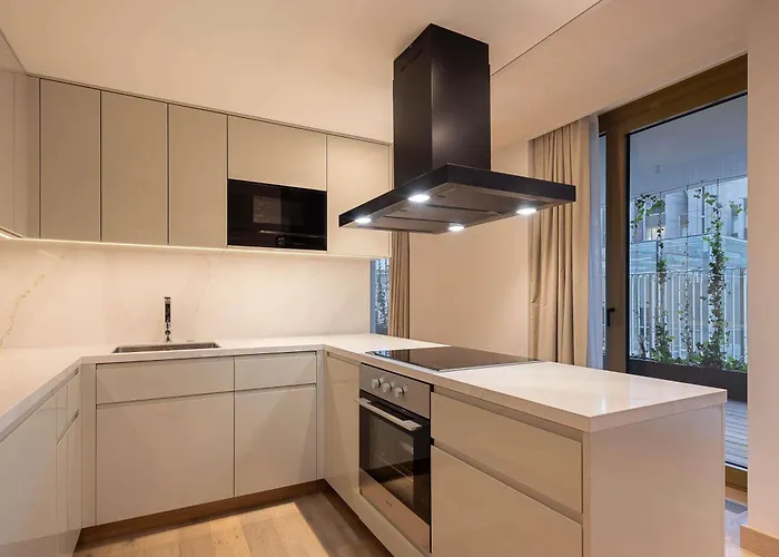 Hotell Fairmont Golden 5*