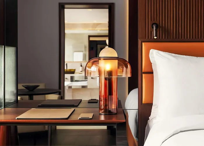 Fairmont Golden 5*