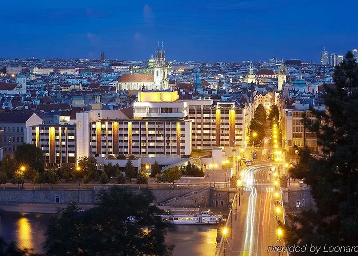 호텔 Fairmont Golden 5*