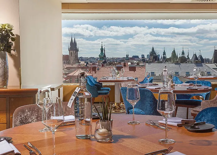 Fairmont Golden 호텔 5*