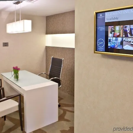 Fairmont Golden מלון 5*