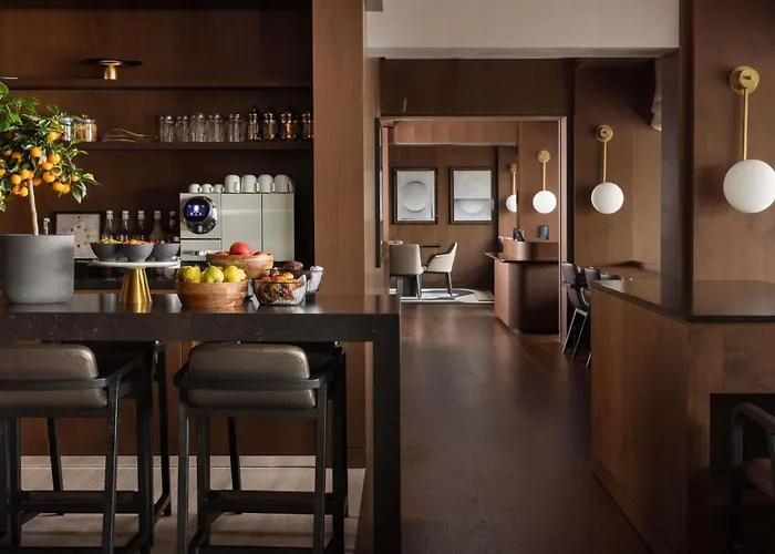 Fairmont Golden 5*
