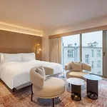 Fairmont Golden Praga
